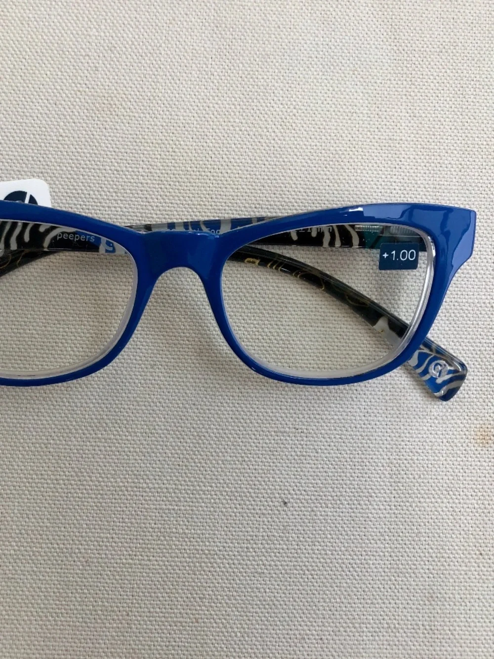 Peepers new blue